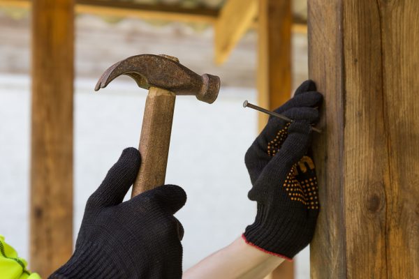 Faire des rénovations dans une maison, à quoi penser ?