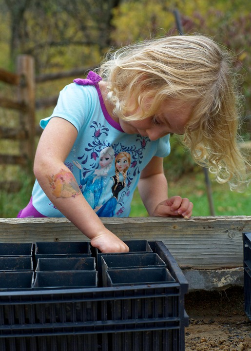 Assurer les quelques travaux dans le jardin